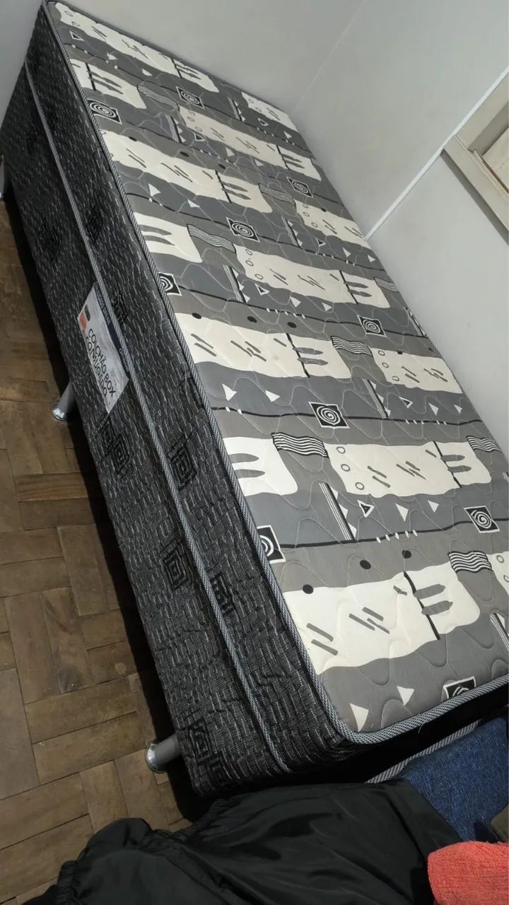 Cama box de solteiro estado de nova 