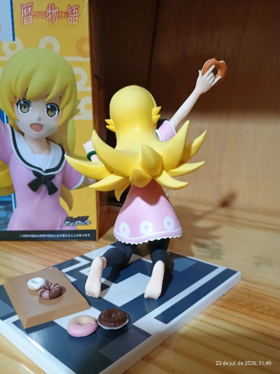 Figure Oshino Shinobu - Monogatari - Donuts - Foto 2