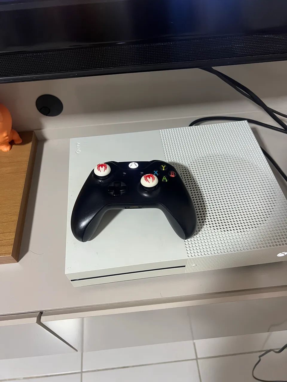Xbox One S 1 TB - Foto 5