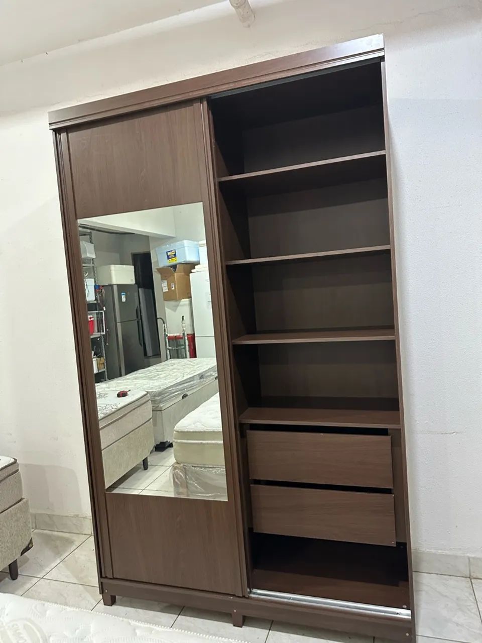 GUARDA-ROUPA 100% MDF COM ESPELHO - Foto 3