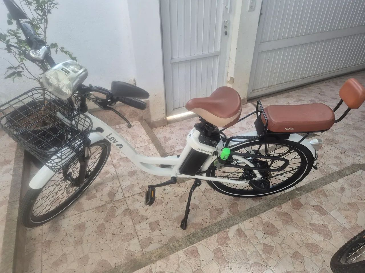 Bicicleta LEV L+ em excelente estado - Foto 2