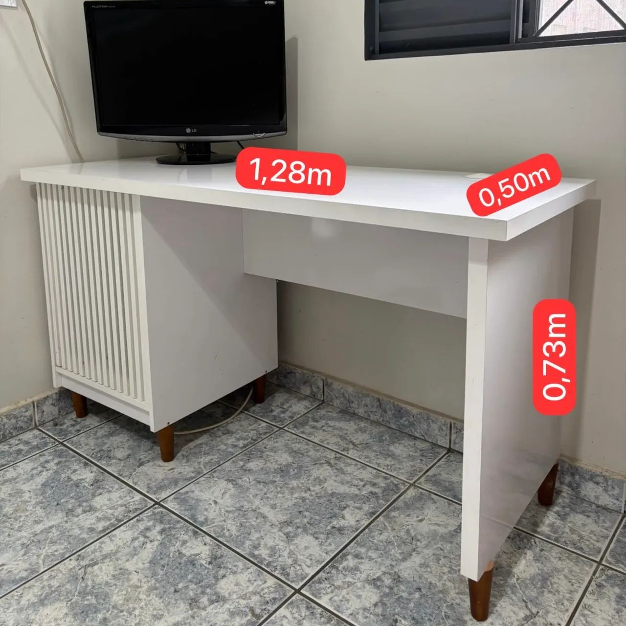 Mesa/escrivaninha em MDF branco laca - Foto 2