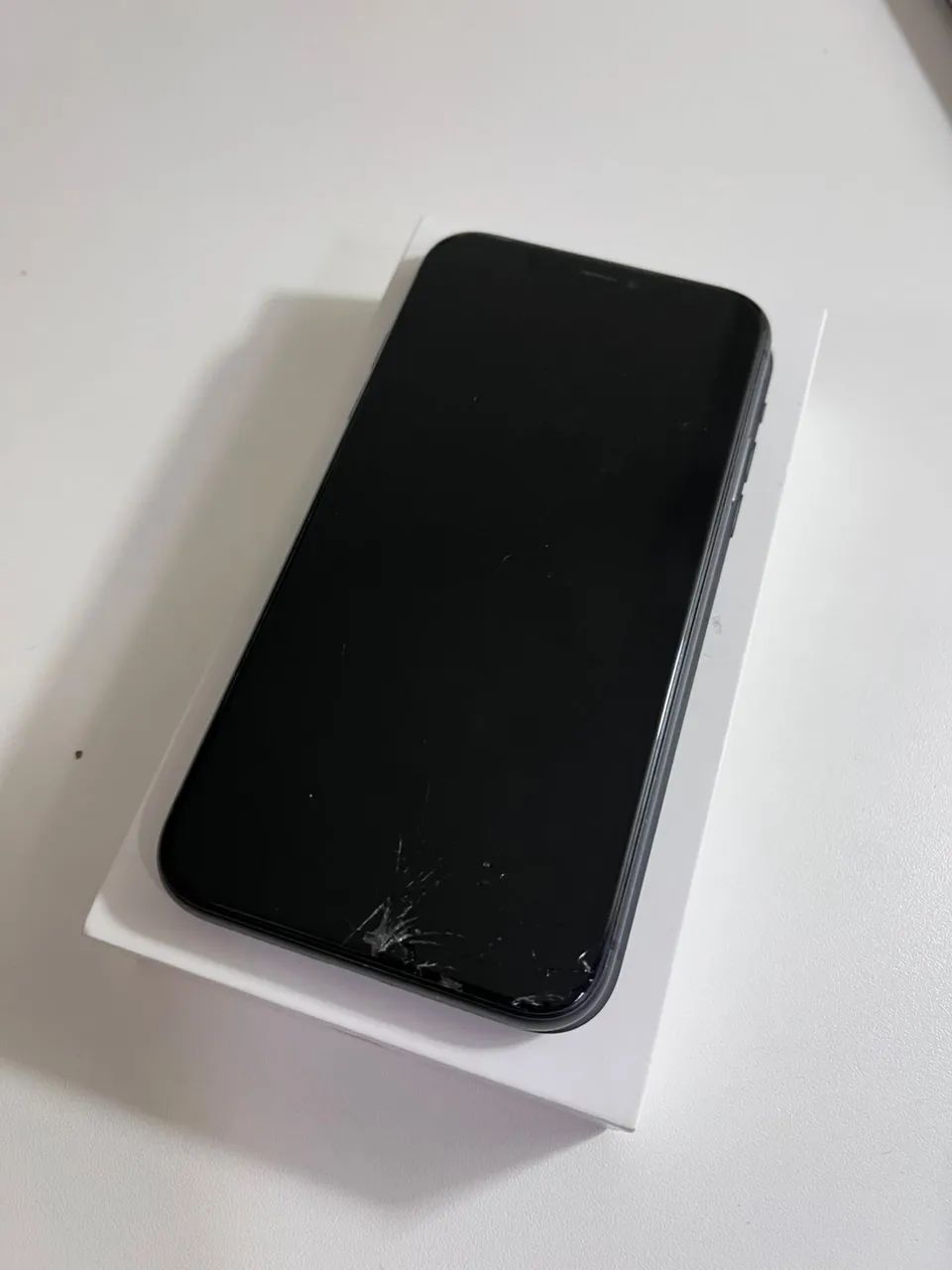 Vendo IPhone 11  - Foto 2