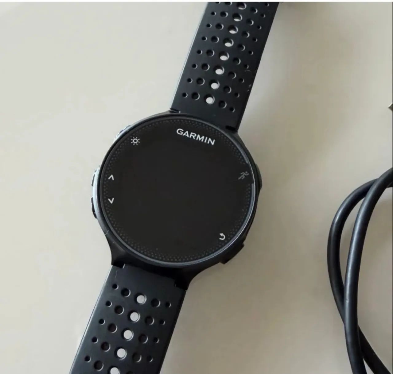 Relógio Garmin 235