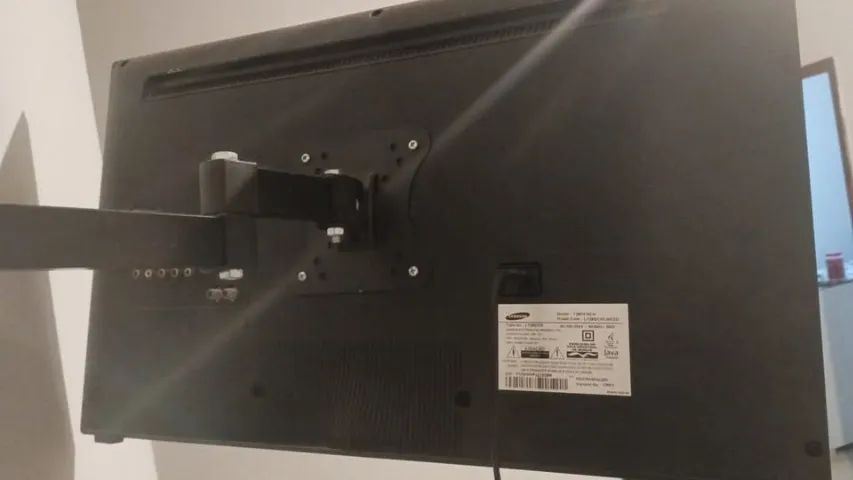  Monitor Samsung 28 LED HD | Funciona com TV Box - Foto 3