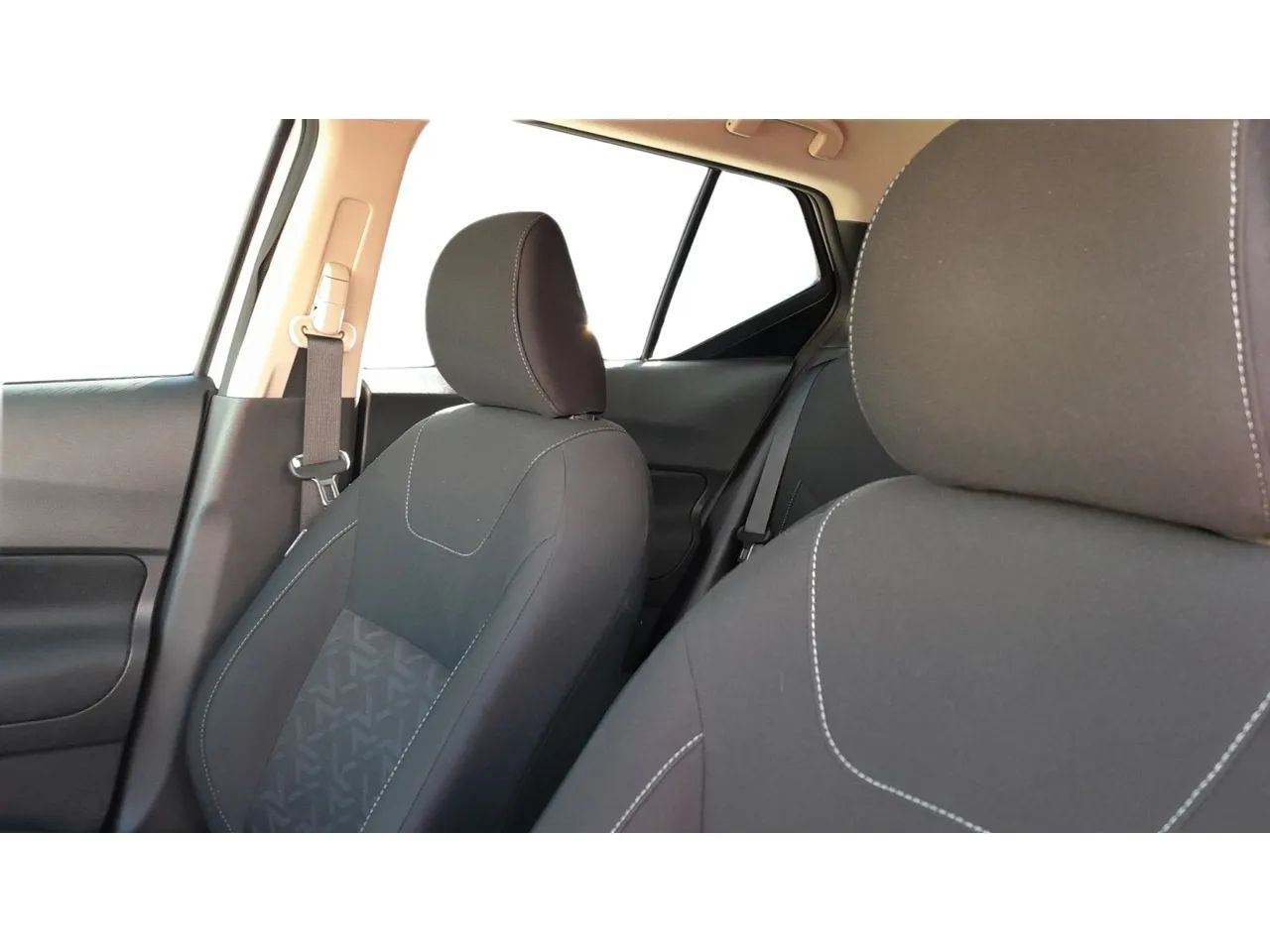 Nissan Kicks Sense 1.6 16V Flex Aut., foto 11 de 16