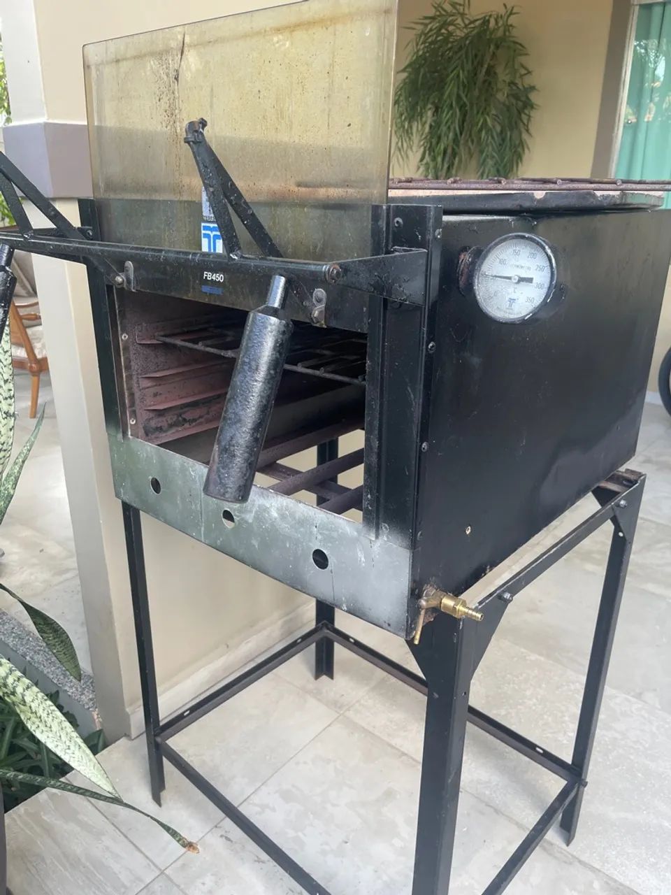 Vende se Forno a pedra  de Pizza e Pão. - Foto 2