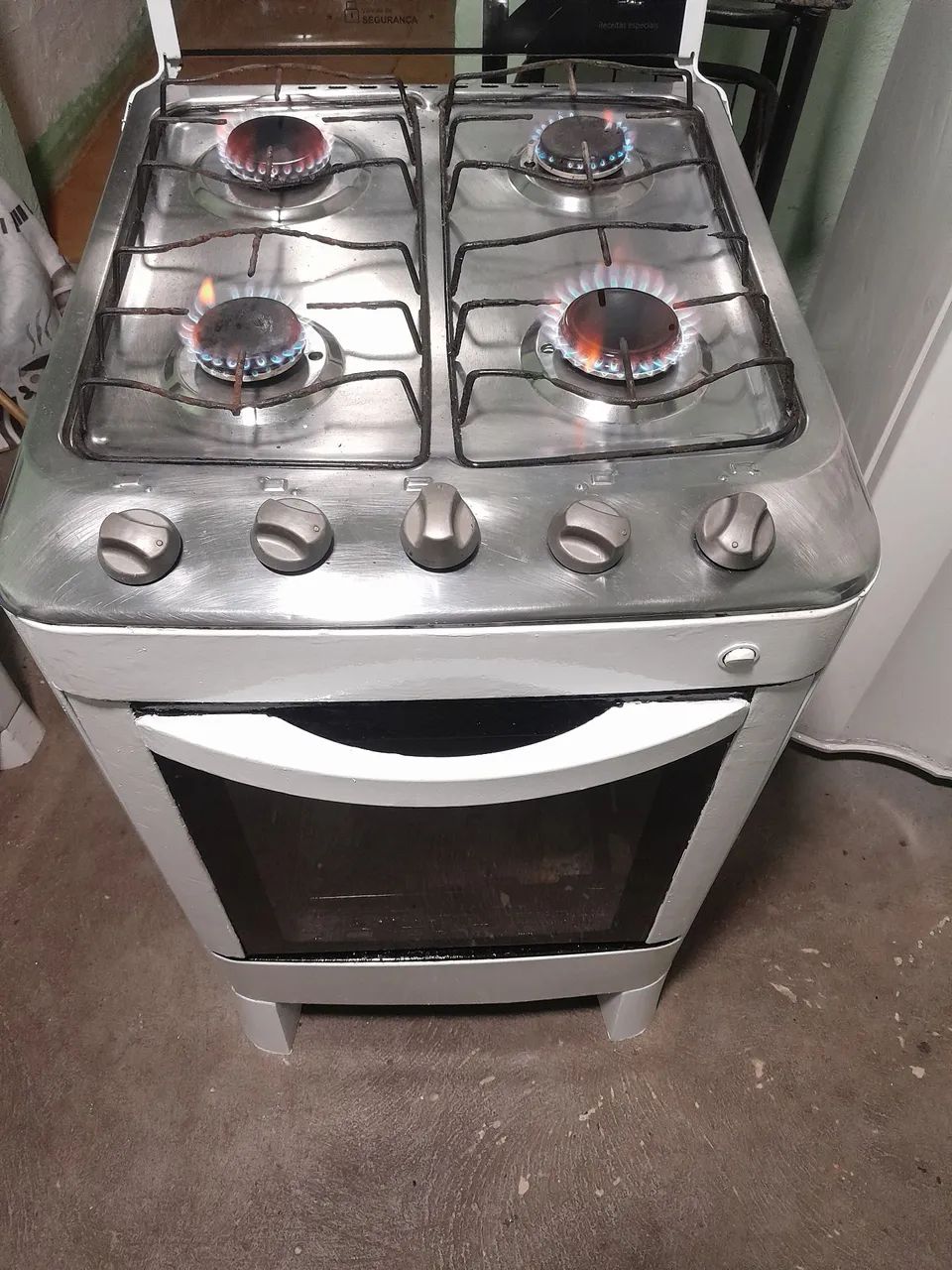 Fogão esmaltec 4 bocas manual.