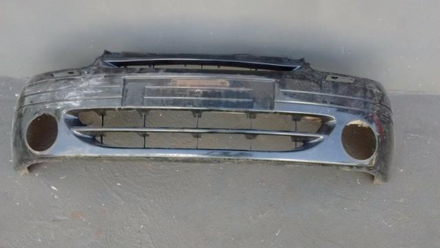 Parachoque Dianteiro p/ Renault Clio Hatch / Sedan a partir 2000 a 2006