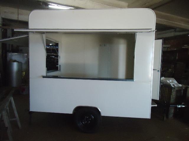 Trailer lanche 2,50 mt por 2,00 mt com balcão seco - Foto 2