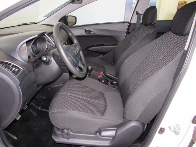 HYUNDAI HB20 1.0 COMFORT 12V FLEX 4P 2017 - Foto 8