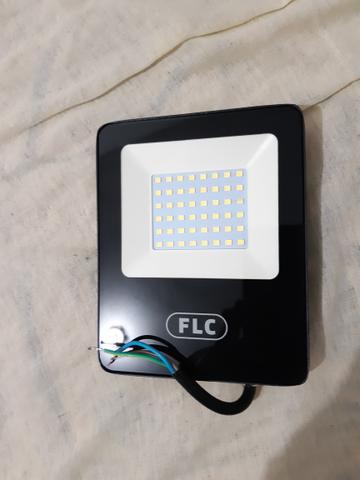Vendo refletor 30w Led - Foto 2