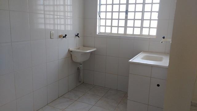 Samuel Pereira oferece: Apartamento 1 quarto térreo QMS 51-A Sobradinho Garagem - Foto 7