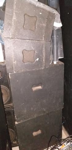 Vendo dois sub de 18 600watts rms polegadas é 3 caixas line auto falante de 10 polegadas - Foto 2