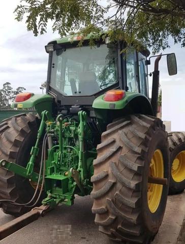 Trator Agrícola John Deere 6180 - 2015 - Com Grade - Foto 2