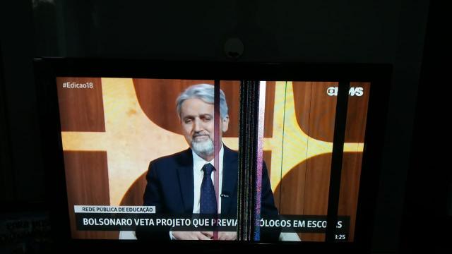 Televisão 90cm x 50cm - Foto 3