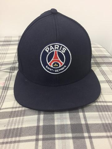 Boné psg