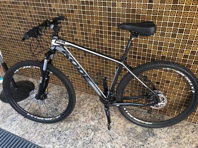 MTB Kode - Deore - tam 19 (acompanha Capacete specialized e sapatilha giro) - Foto 2