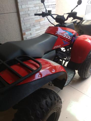 Quadriciclo Polaris Automático