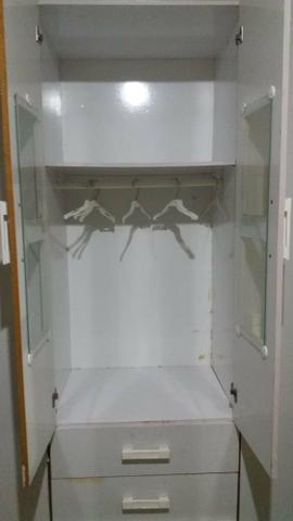 Vendo guarda roupa motivo viajem 100reais - Foto 3