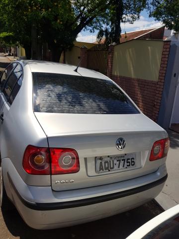 Polo sedan 1.6 confortline - Foto 3