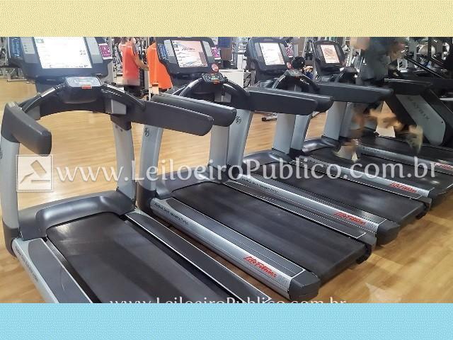 Esteira Life Fitness 95t ecnmc ouzli