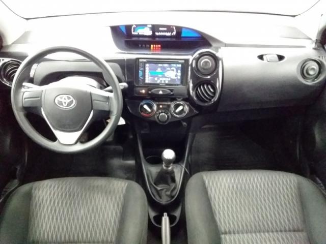 TOYOTA ETIOS 1.3 X 16V FLEX 4P MANUAL. - Foto 5