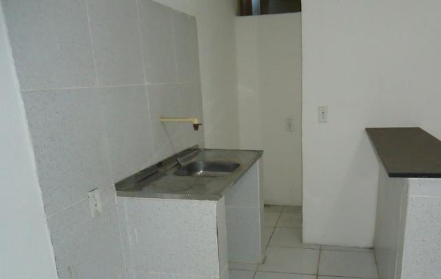 Flat com 1 quarto e água incluso - Foto 2