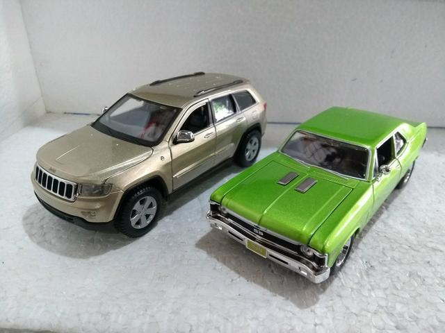 Minituras Jeep Grand Cherokee e Chevrolet SS