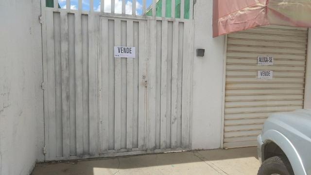 Excelente oportunidade. Casa e comércio bem localizada - Foto 4