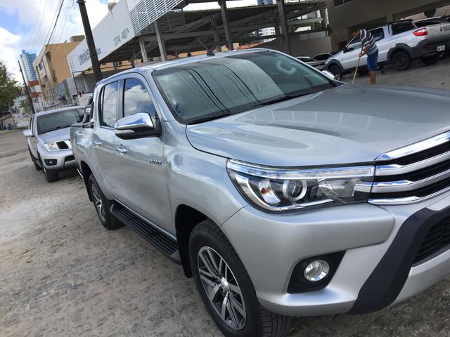 Hilux SRX 17/17 muito nova - Foto 4