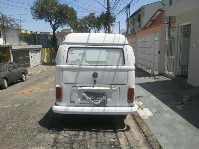 Kombi flex refrigerada com serviço