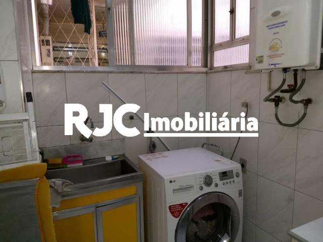 Excelente Localização ! Colado ao Largo da Segunda feira 2 Quartos 97 Metros - Foto 14