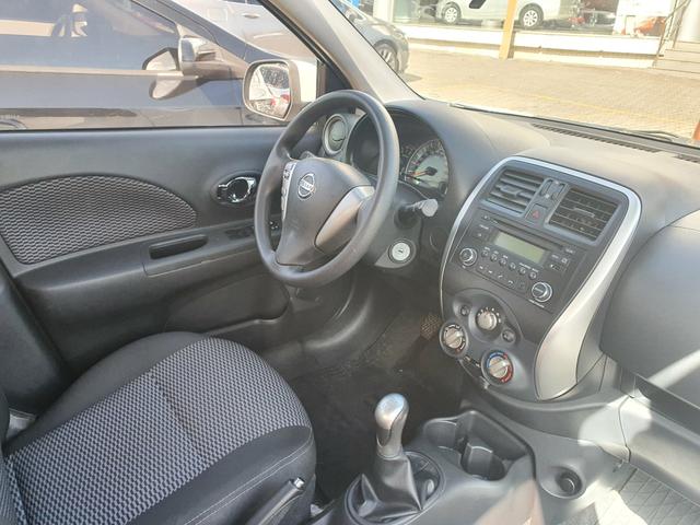 March sv 1.6 apenas 45 mil km - Foto 2