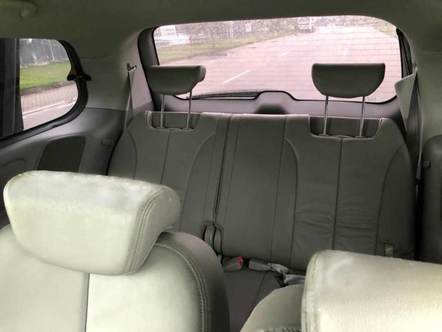 Kia Carnival EX - Foto 11