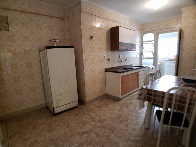 Apartamento à venda com 97m² por 400mil, 3 Dormitórios (1 suíte com sacada), Sala 2 ambien - Foto 10