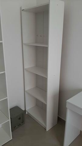 Vendo armario e mesa