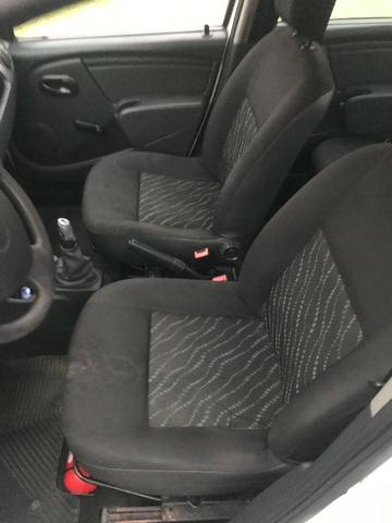 Renault Logan Authentique para repasse. Em bom estado de conservação! - Foto 14
