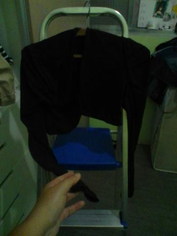 Bolero preto tamanho G