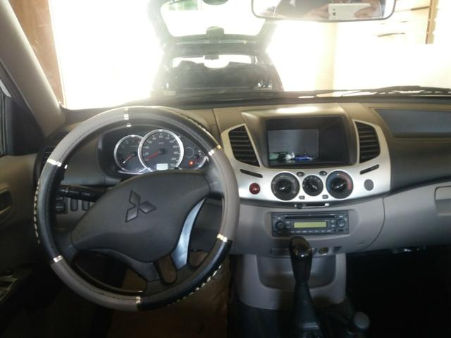 L200 Triton GLX 2012/2012 conservadíssima! Pode ser financiada! - Foto 8