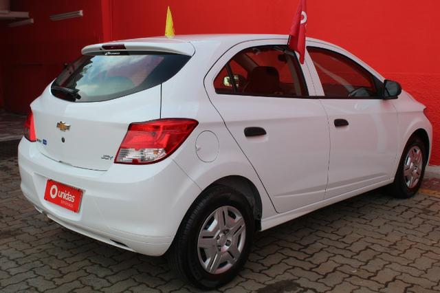 Onix Joy 1.0 - IPVA 2020 pago - Financiamento em até 60x - Sem entrada!!! - Foto 3