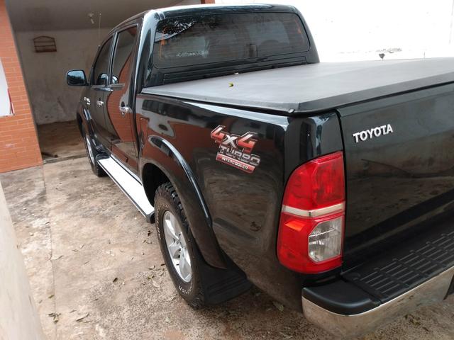 Vendo ou troco hailux 2011 - Foto 2