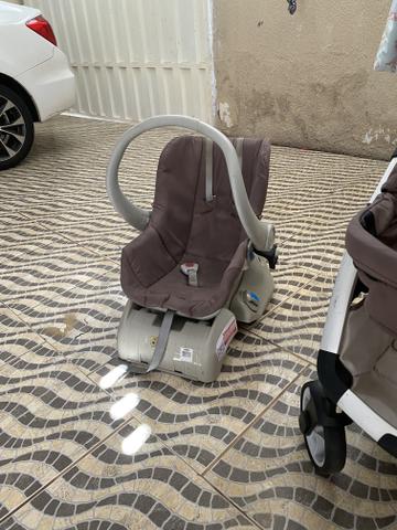 Carrinho de bebê semi novo - Foto 3