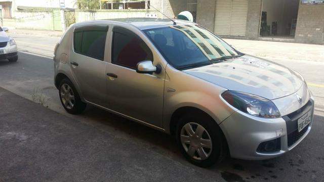 Vendo ou troco Sandero 2014 1.6 8v 61.000km - Foto 6