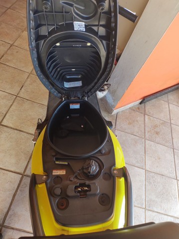 MOTO SCOOTER AUTOMÁTICA