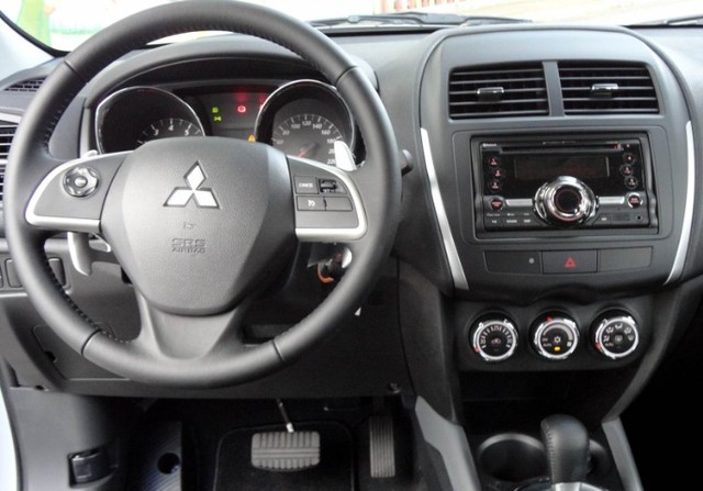 Mitsubishi Asx 2.0 2013 Cambio Mecanica Farol Capo Motor Airbag Suspensão Porta Sucata - Foto 5