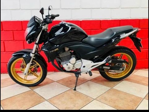 HONDA CB 300R