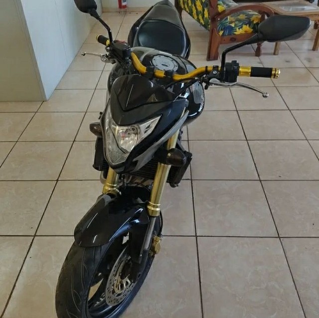 HONDA HORNET