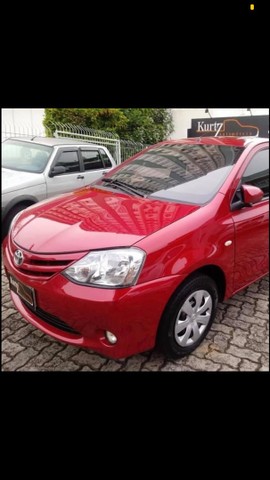 TOYOTA ETIOS SEDAN XS