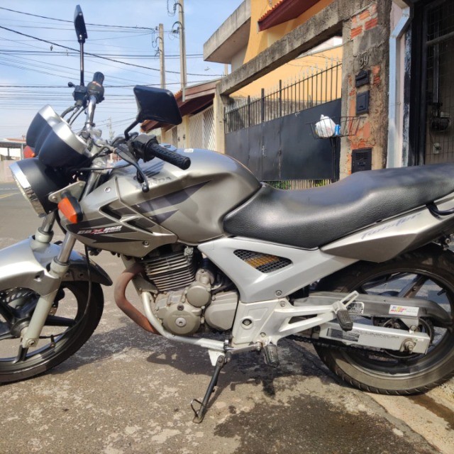 MOTO TWISTER 250 CILINDRADAS ANO 2008